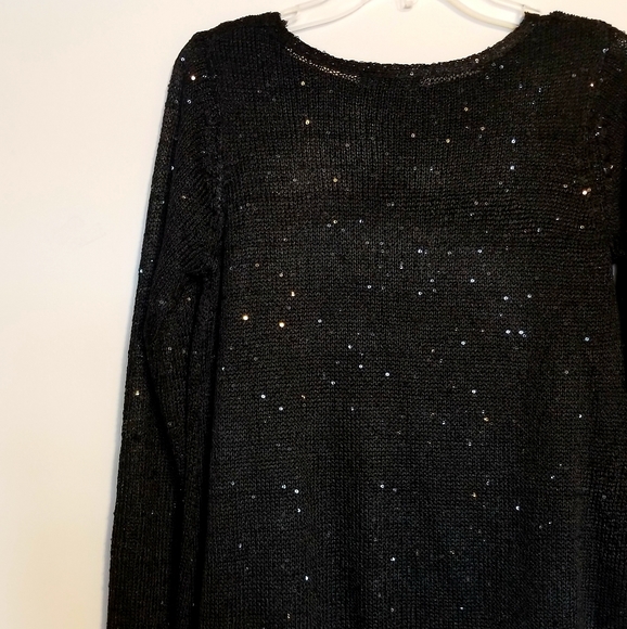 Chelsea & Theodore Sweater - Picture 6 of 6